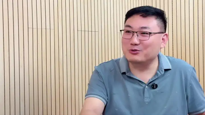 大麦哥导师采访视频封面